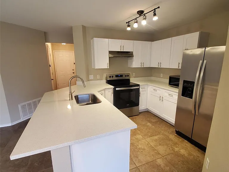 2116 E Gann Hill Dr — Photo 10