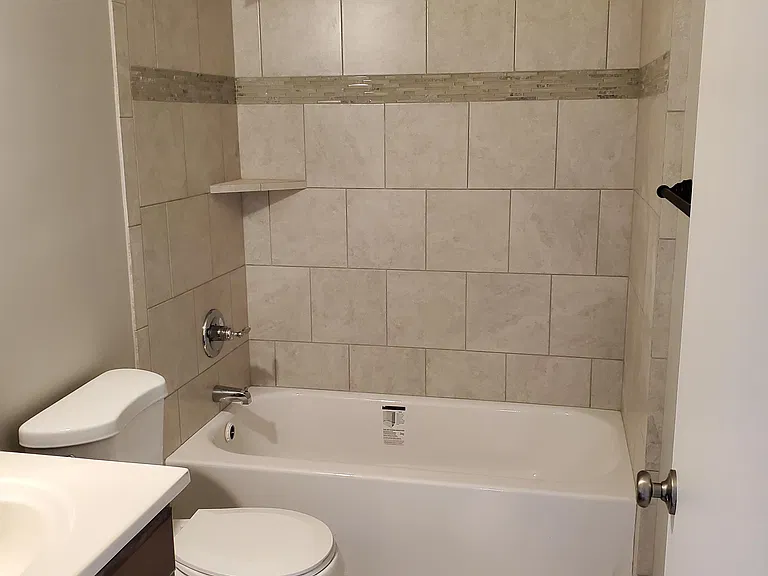 Lone Star Apartments — Photo 26