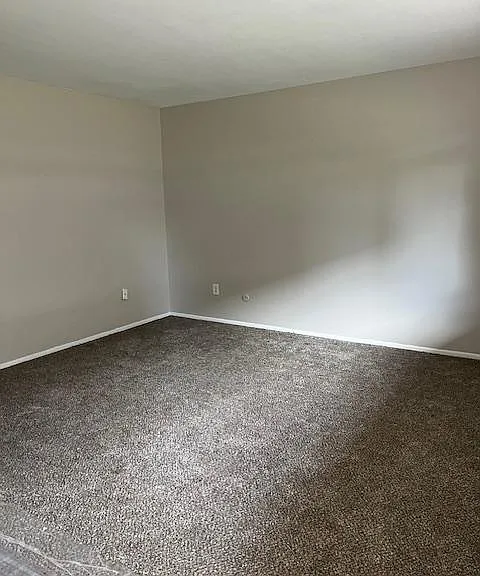 6723 S Race St — Photo 3