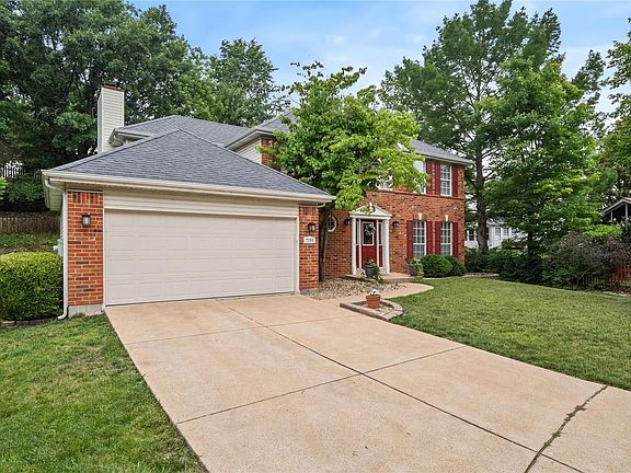 3rd image of 7309 Summerfield Manor Ln