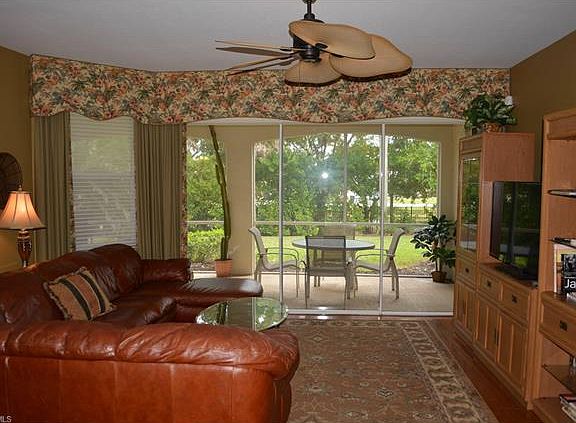 2nd image of 11029 Harbour Yacht Ct Unit 101