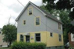 3rd image of 12506 Crennell Ave