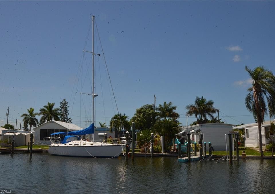 1st image of 3884 Coconut Dr