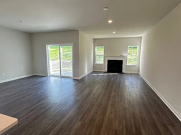 854 Pecan Rd — Photo 1