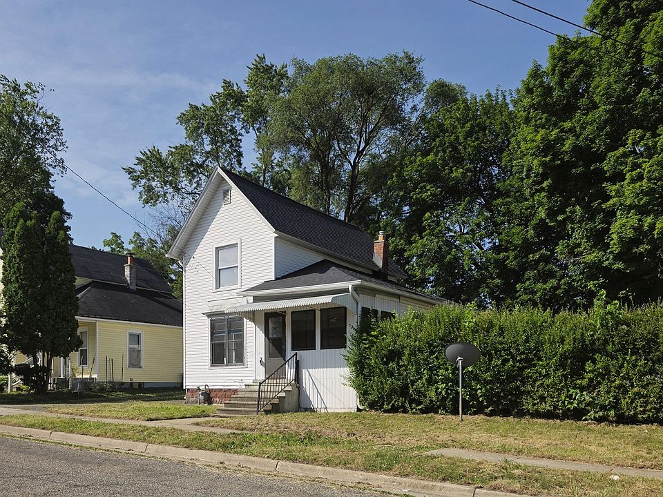 2nd image of 24 Tennyson Ave