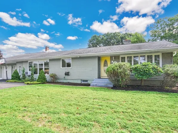 280 College St, Chicopee, MA 01020