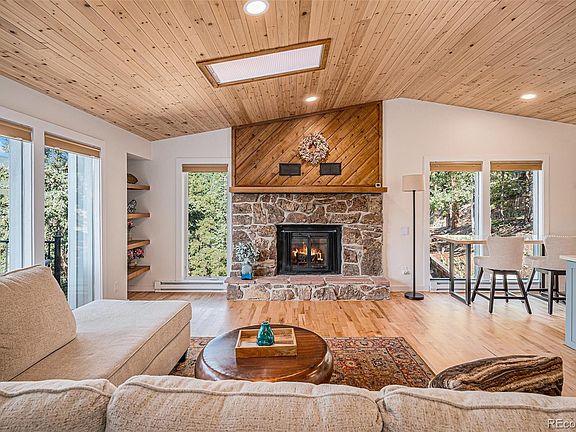 5th image of 32783 Lodgepole Circle