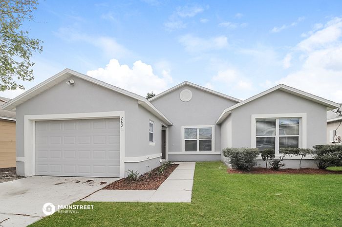 1st image of 2821 Woodruff Dr