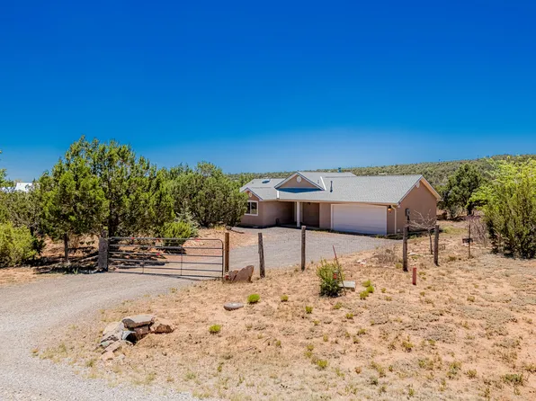 18 Morgan Dr, Edgewood, NM 87015