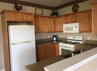 341 Robins Ln NW, Sparta, MI 49345