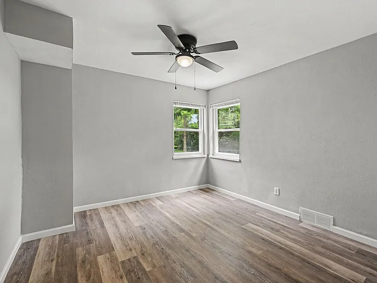 1780 Academy Pl — Photo 17