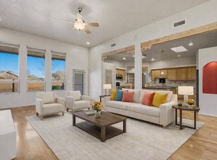 500 Laguna Seca Ln NW, Albuquerque, NM 87104