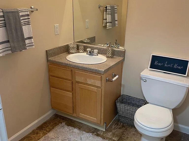 Benjamin Court - A 55+ Community — Photo 20