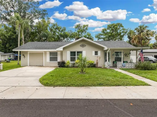 5708 Homecrest Rd, New Port Richey, FL 34652