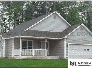 480 Maple St, Springfield, NE 68059