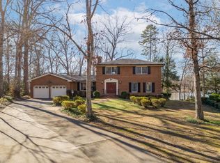 115 Walnut Cir, Emporia, VA 23847