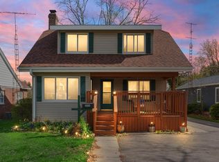 2021 Monroe St, La Porte, IN 46350