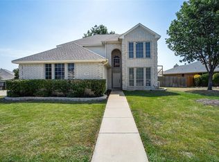 1001 Remington Dr, Fort Worth, TX 76131