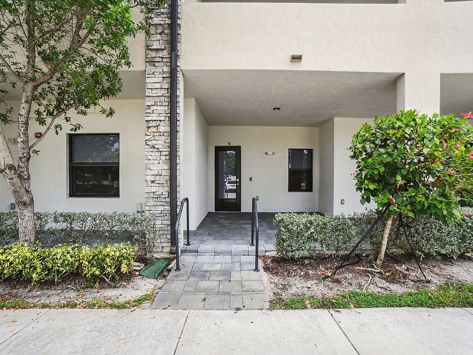 1st image of 7925 NW 104th Ave APT 6