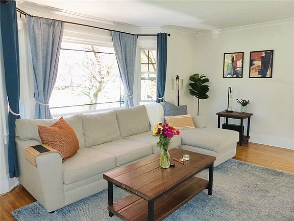 4th image of 21 Elmcroft Rd