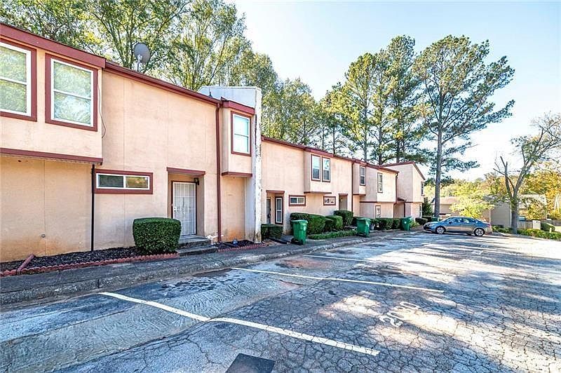 1st image of 2030 Oak Park Ln