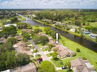 154 Ramblewood Circle, Royal Palm Beach, FL 33411