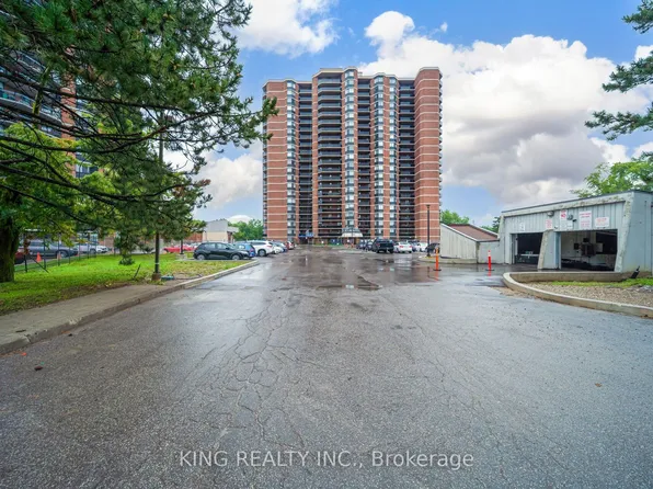 234 Albion Rd #309, Toronto, ON M9W 6A5