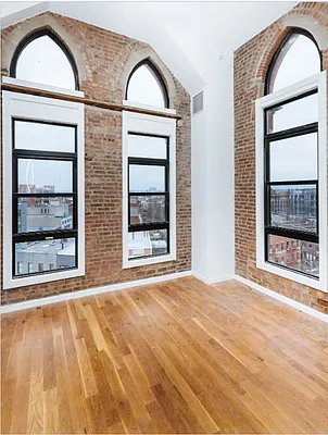 Rented by Nooklyn NYC LLC | media 52