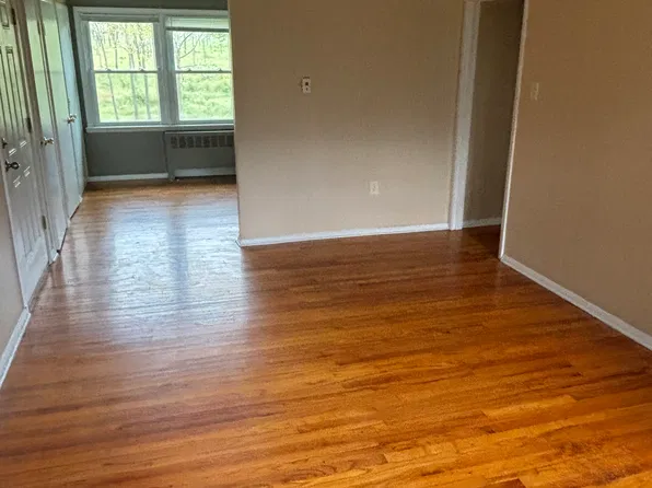 5723 Silo Hill Rd #1, Doylestown, PA 18902