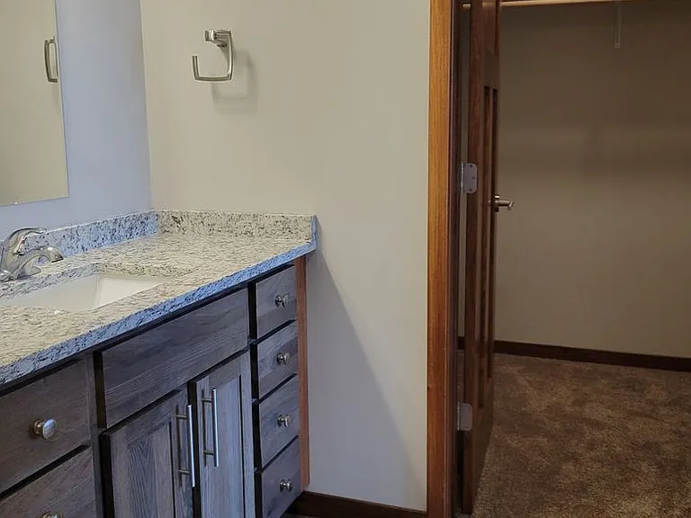 420 Sierra Pl — Photo 39