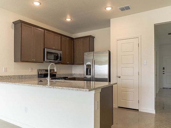 5th image of 8903 Prickly Ash Dr