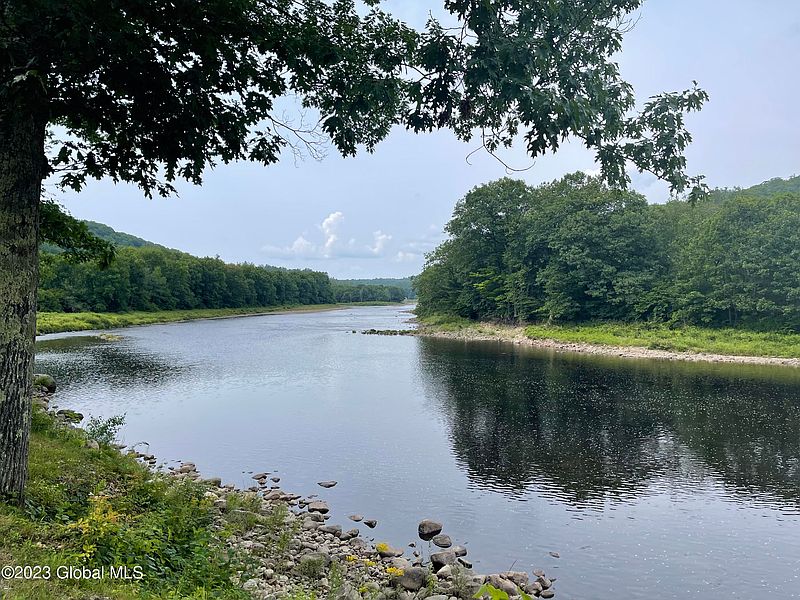 2nd image of 593 River Road