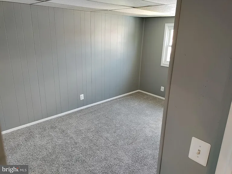 7862 Kentley Rd — Photo 11