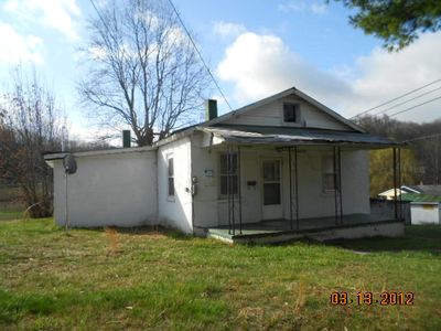 2608 Baptist Valley Rd, Cedar Bluff, VA, 24609