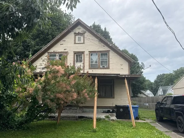 1 Mildred Ave, Cortland, NY 13045