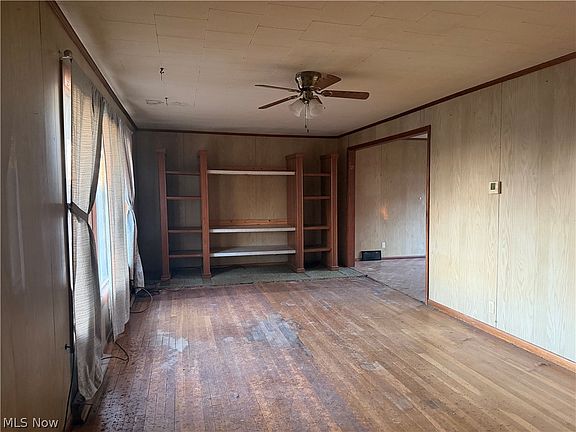 3rd image of 9996 Stump Rd