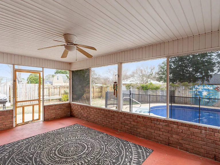 1136 Crane Cove Blvd — Photo 22