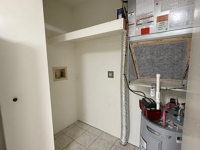 108 Scranton St #5 — Photo 7