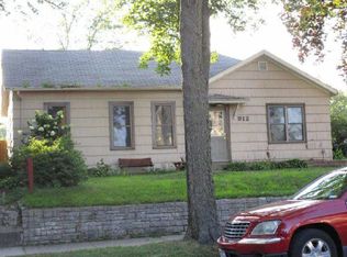 912 Avon St, La Crosse, WI 54603