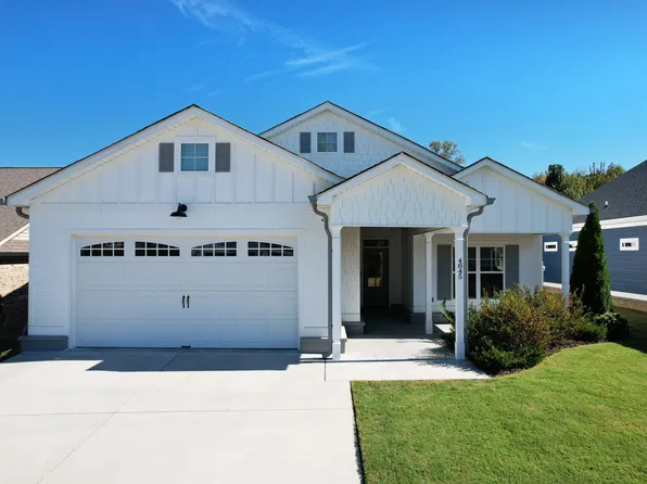 4845 Grove Park Dr NW, Cleveland, TN 37312