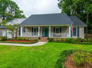 806 N Channel Ct, Charleston, SC 29412
