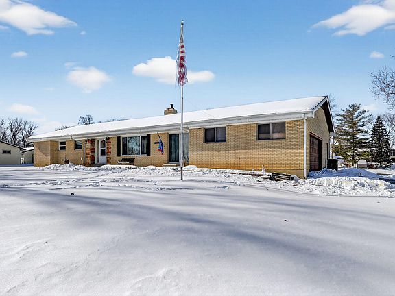 4th image of 1025 Helke Rd