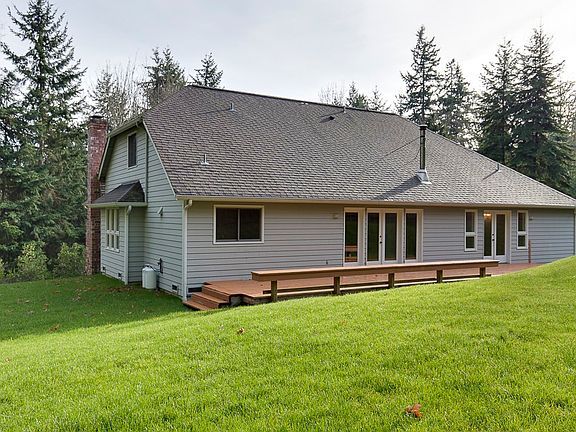 3rd image of 10258 NE Sunrose Ln