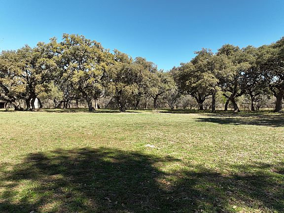 2nd image of 543/- Acres Pailing Creek Ranch Uvalde County 3428 Cres #350