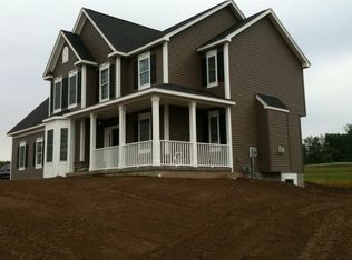 338 Franlee Ln, Victor, NY 14564