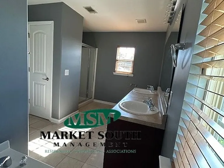 46 Twin Oaks Pl — Photo 13