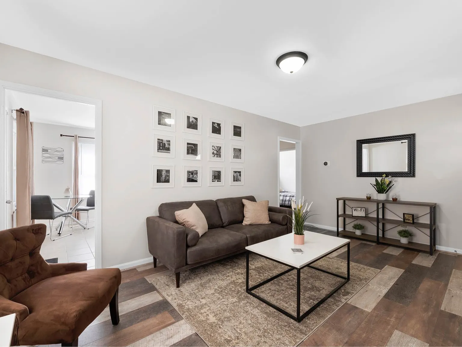 2235 Barrymore Avenue - 1 — Photo 3