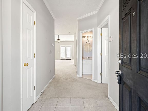 4th image of 81 3rd Ave