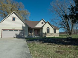 3271 Kerlikowske Rd, Coloma, MI 49038