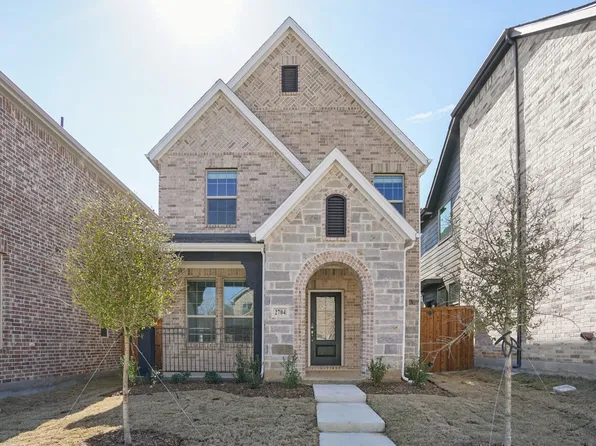 2704 Wellington Ln, Corinth, TX 76210